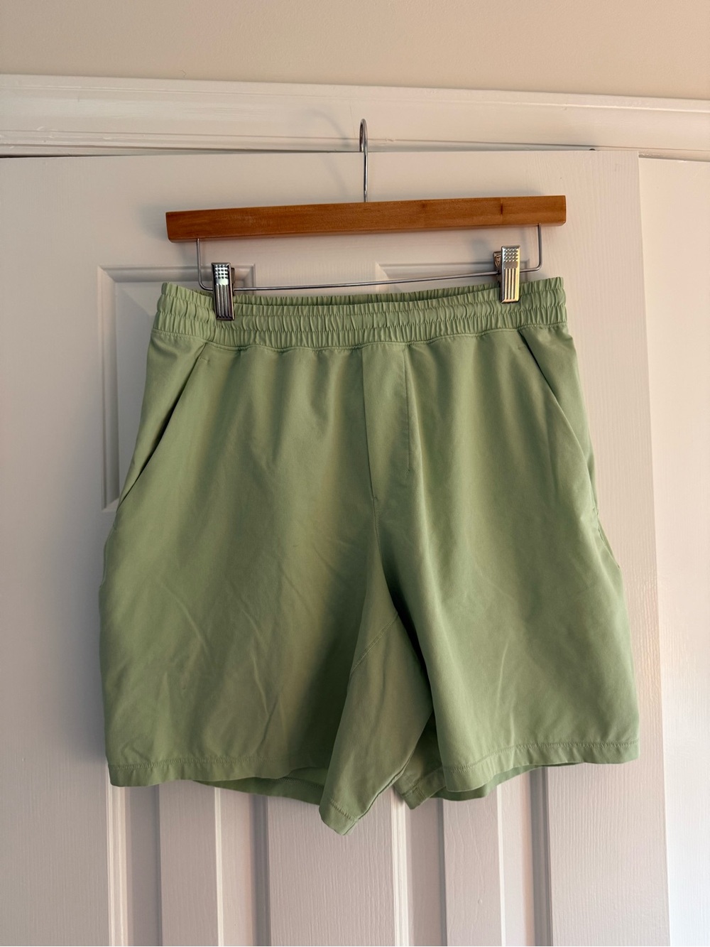 Lululemon Pace Breaker Short 6" *Linerless